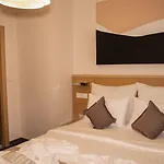 Mahall Hotel 3*